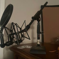 Rode NT1 Desktop Microphone Stand