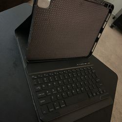 iPad 11 Pro Case 