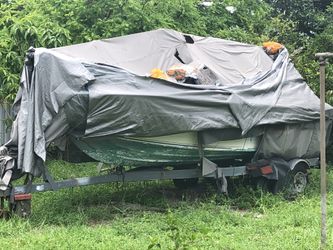 Boat with trailer motor needs to be fixed