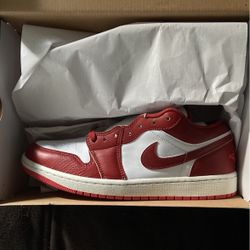 Jordan 1 Low 