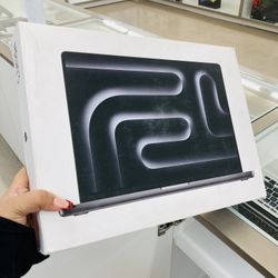 MacBook Pro M3 Pro 18gb Ram 512gb SSD 