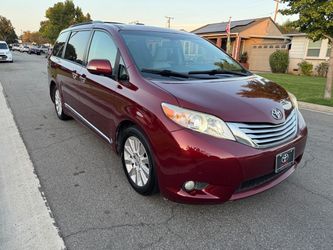 2013 Toyota Sienna