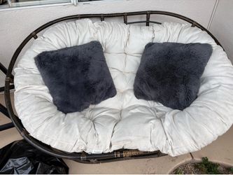 Double papasan with cushion, pillows, and cover