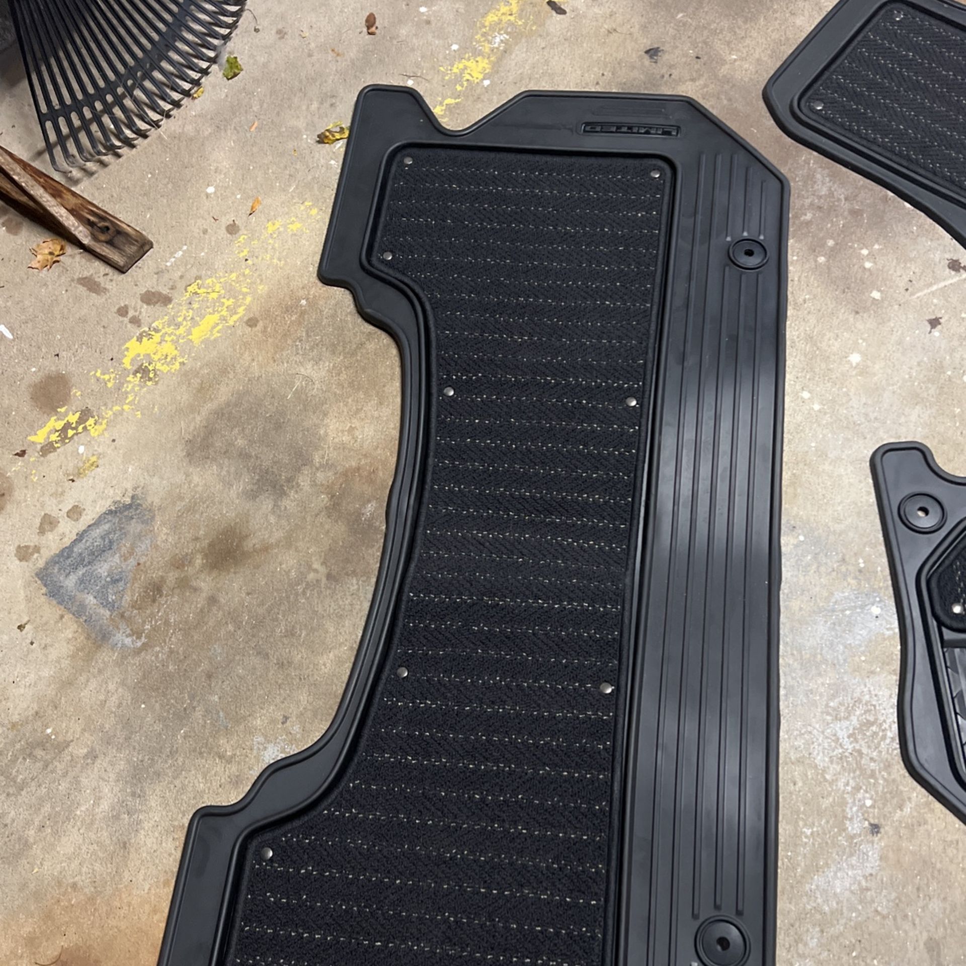 2023 Ram Mats
