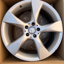 Set Of CLS Original 19 Inch Rear rims