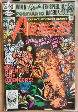 THE AVENGERS MARVEL #216 FEB 1982 SILVER SURFER IRON MAN TIGRA ISSUE COMIC