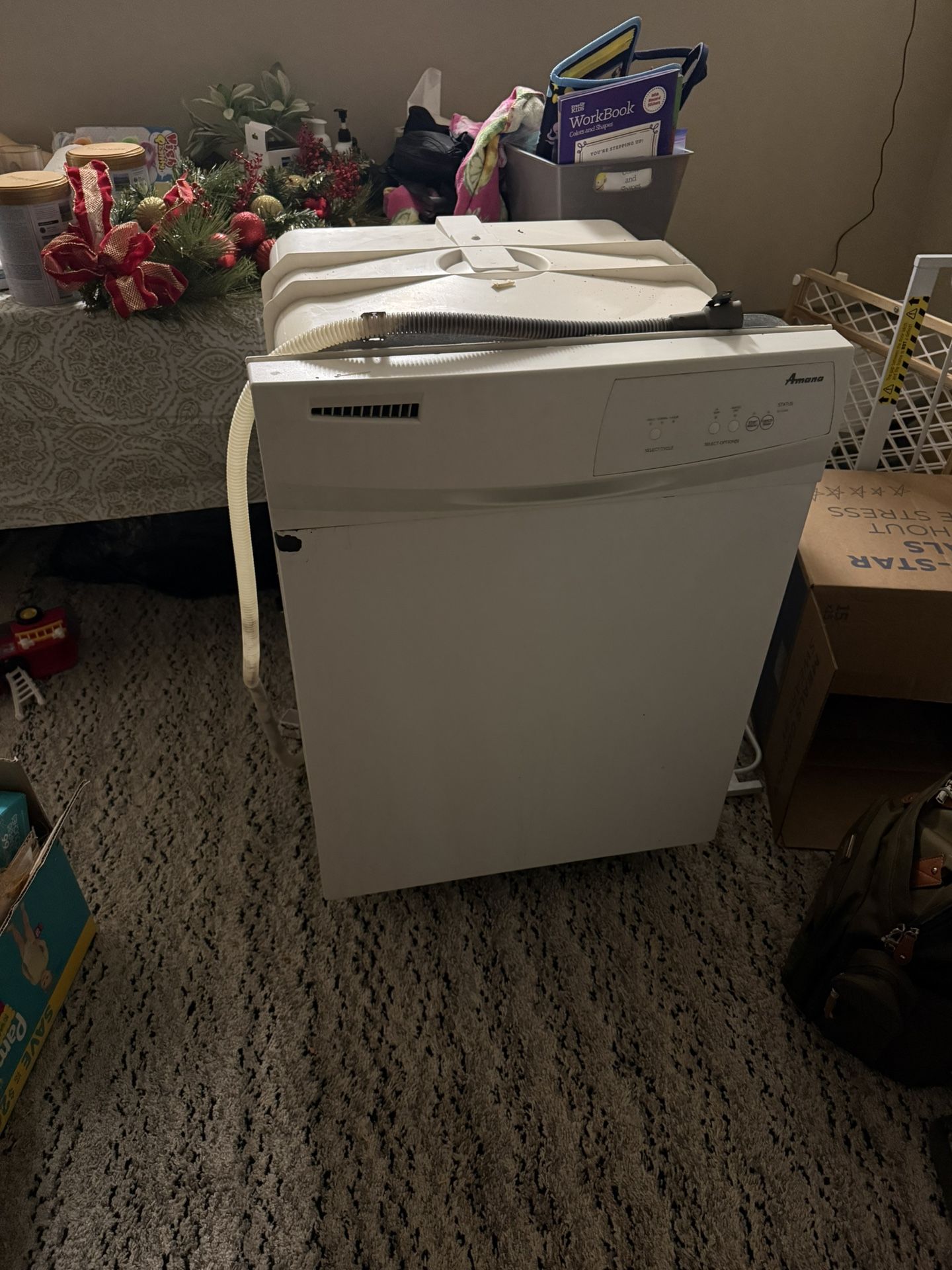 Amana Dishwasher – Works Except Soap Dispenser – For Parts/Repair