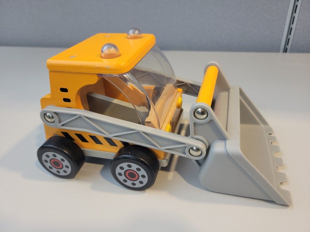 Hape Wooden Dig Digger Excavator