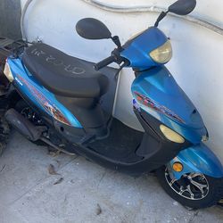 50 cc moped