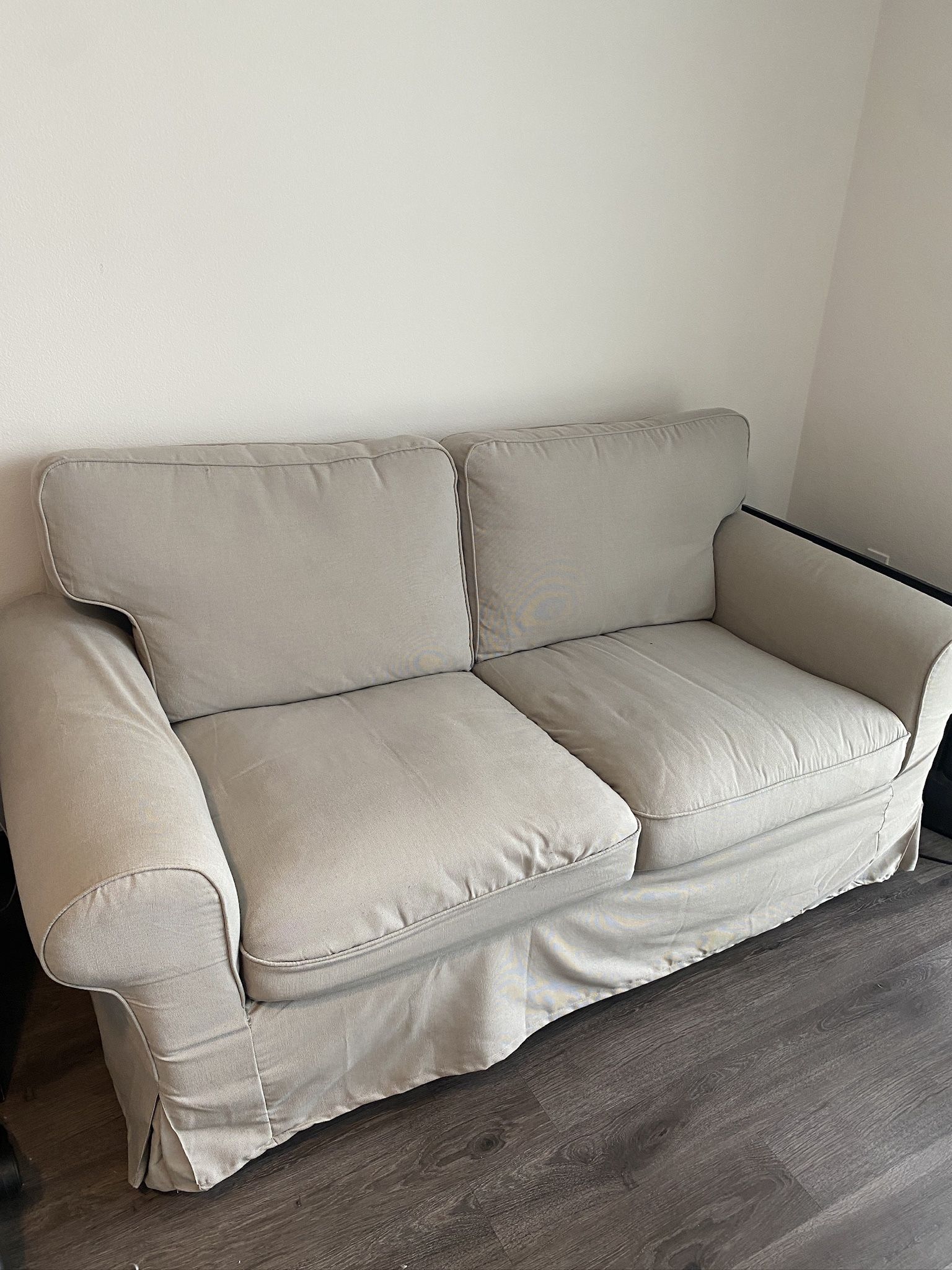 Cozy 2-Seater Sofa with Removable Slipcover – Great Deal!
