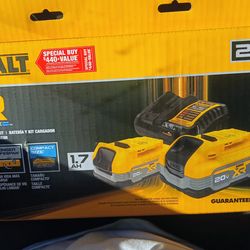 DeWalt Power stack Battery and Charger kit