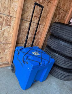 Canyon x Cornwell 30qrt cooler