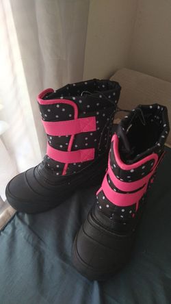 Girl boots