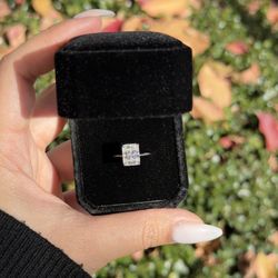 3ct Radiant cut Moissanite VVS1 promise ring size 5,6 and 7