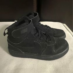 Boys Nike Sneakers size 11