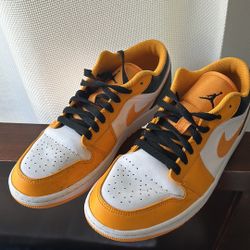 Nike Air Jordan 1 Low University Gold White (553558-701) Men's Size US9.5