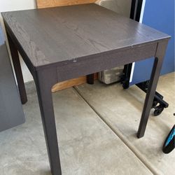 Extendable Table With Chairs
