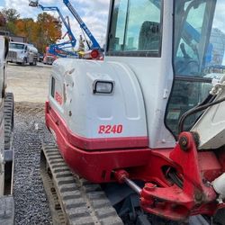 Mini Excavator, Takeuchi TB240C