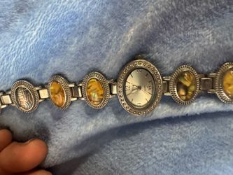 Lot of jewelry and watches