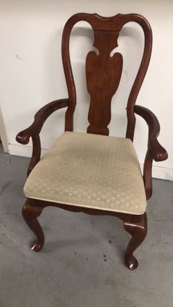 Solid wood cheer very good condition