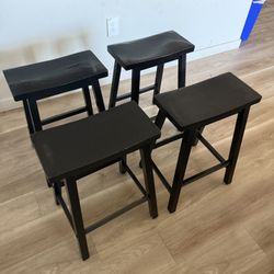 Wooden bar stools 