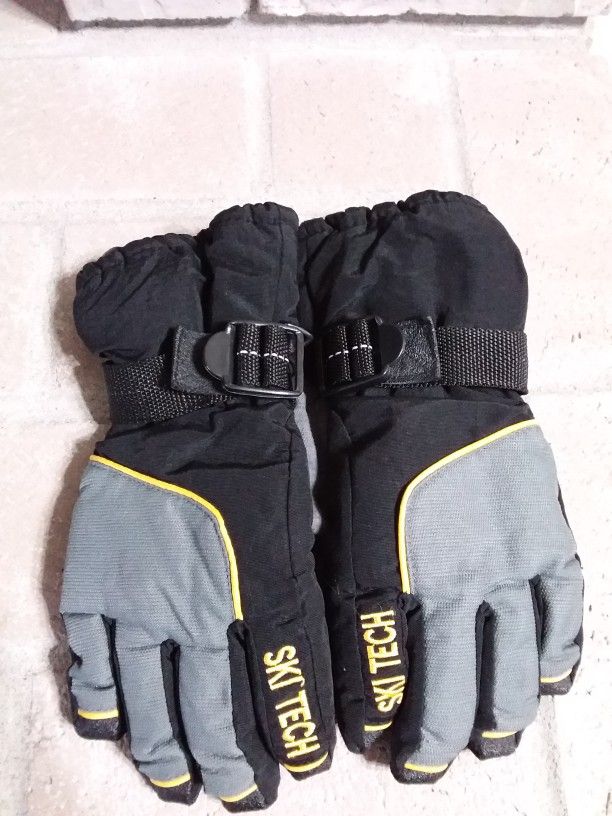 Gloves