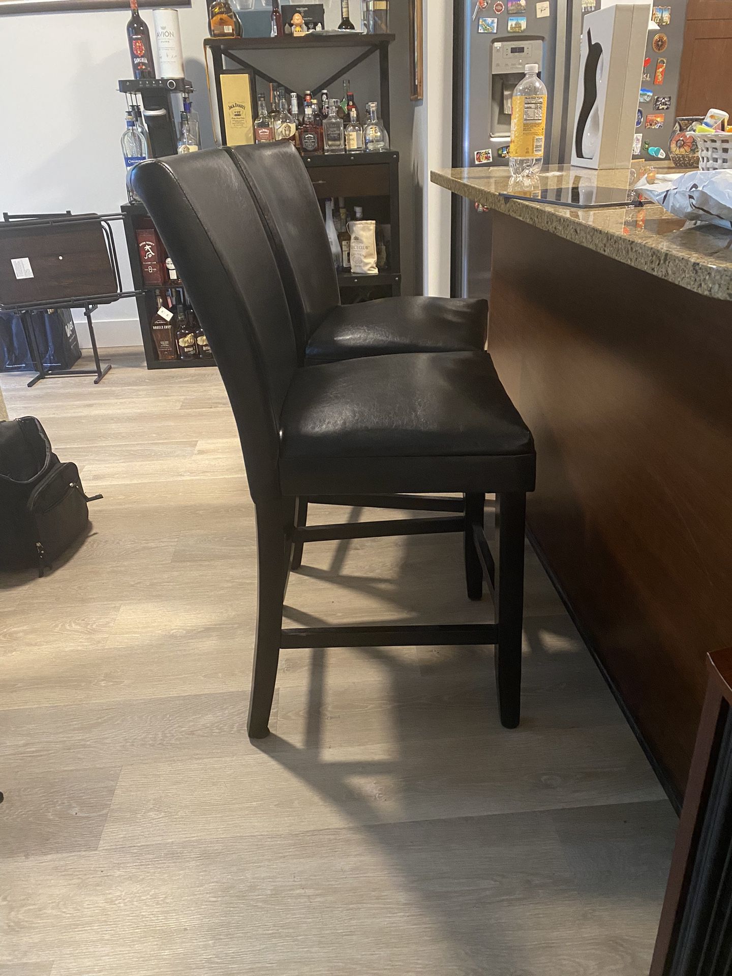 Bar Height Chairs 