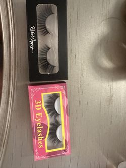 False Eyelashes 