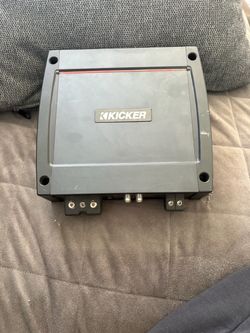 10” JL AUDIO/KICKER KXA 400.1 AMP