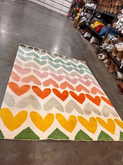 Crate and Barrel Hearts Rug 8x10 size