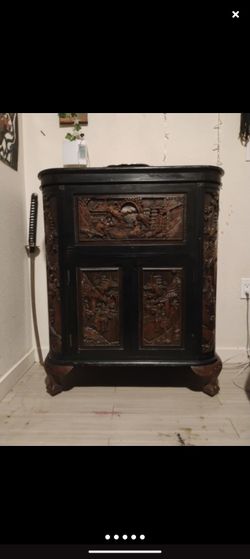 Hand carved Japanese Rosewood Bar