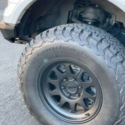 Off Road Rims Titan Wheels A Silverado Tundra Ram F-150 Balistic Pro Comp KMC Method Tacoma Wrangler Yukon Tahoe 
