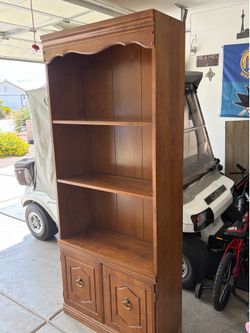 Solid wood bookcase