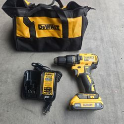 Dewalt Drill Set 
