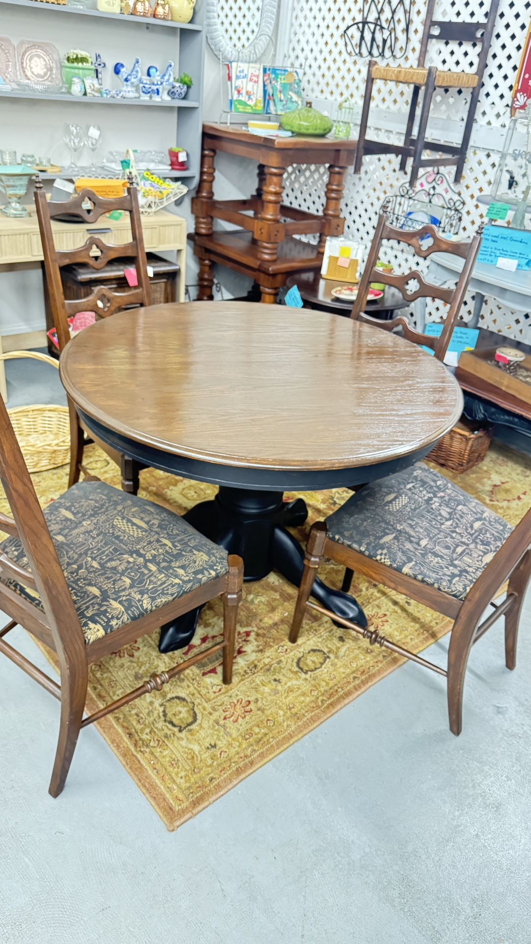 42 Inch Round Vintage Solid Wood dining table With 4 Vintage Chairs