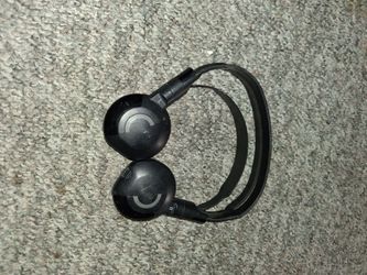 Black Wireless Headphones Battery powered