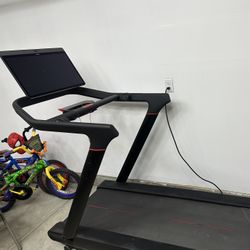 Peloton Treadmill 