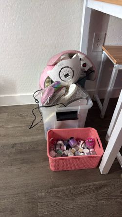 Nail stuff