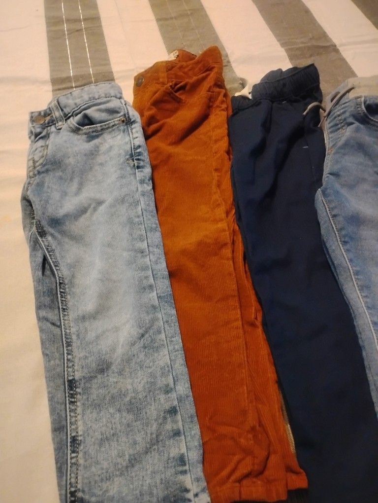 4 Pairs Of Kids Boy Pants