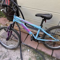 Girls Bike 