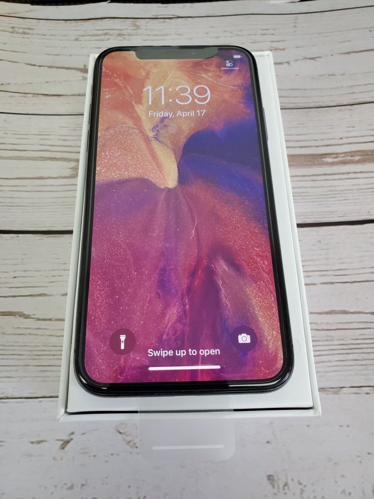 IPHONE X...64GB UNLOCK FOR ANY SIM