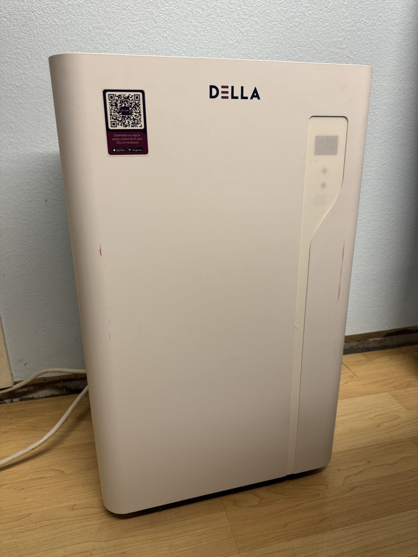 Della AC Unit
