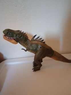 2015 Hasbro Jurassic World Hybrid FX Tyrannosaurus Rex Roars