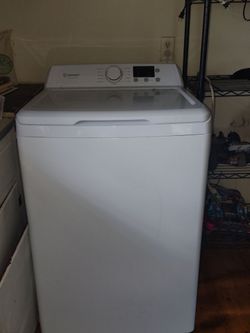 Washing machine and dryer set