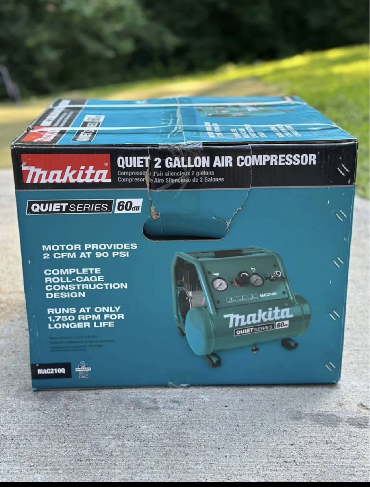 Makita Quiet Air Compressor,new in a box