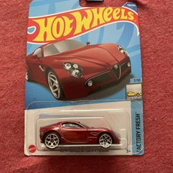 Hot Wheels ALFA 8C COMPETIZIONE