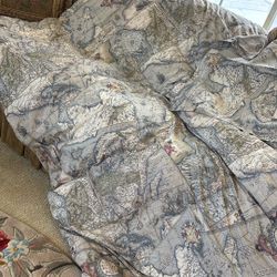 Comforter, old world map queen