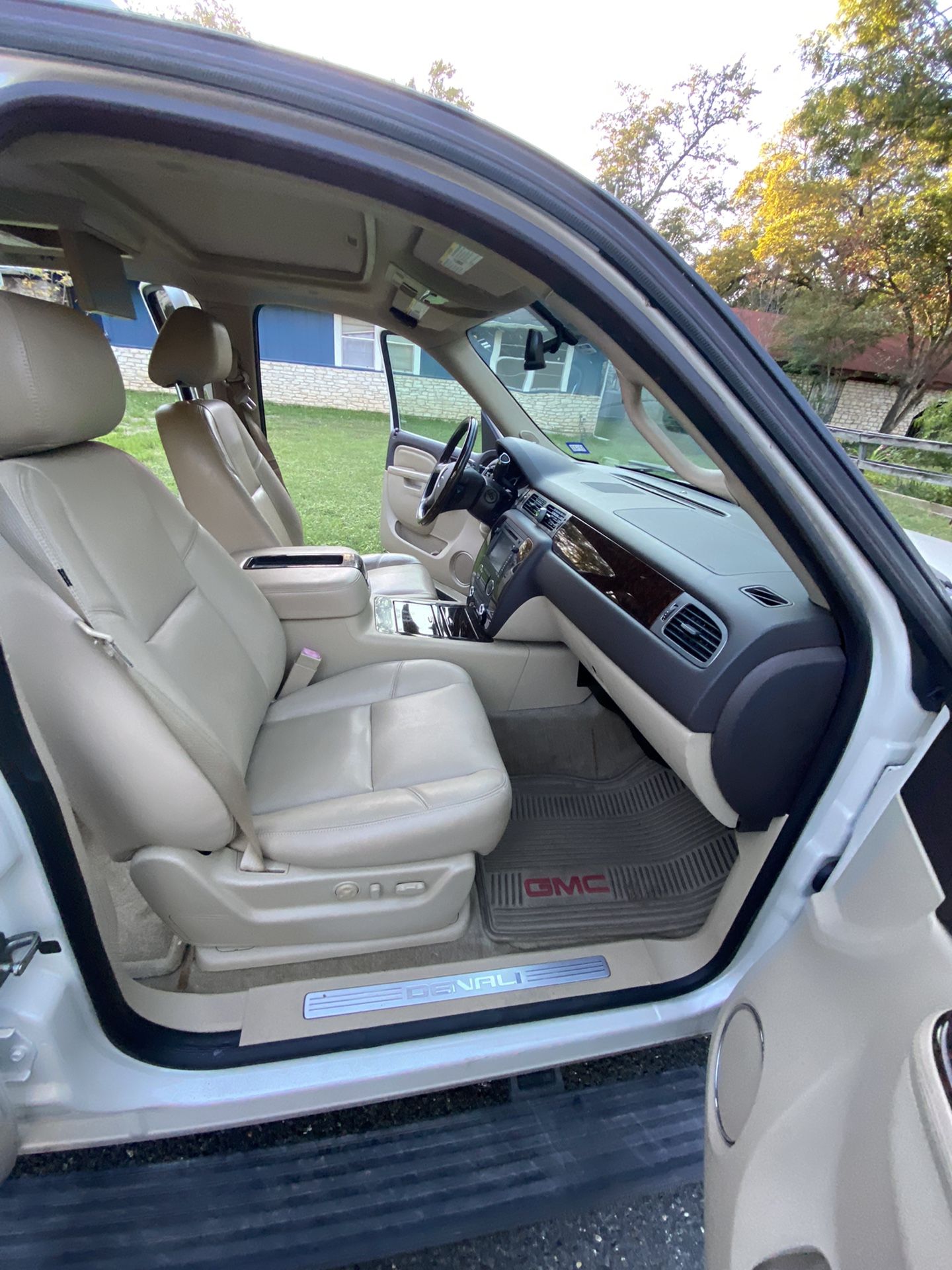 2013 GMC Yukon Denali