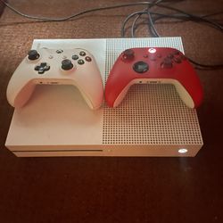 Xbox One S With two remotes