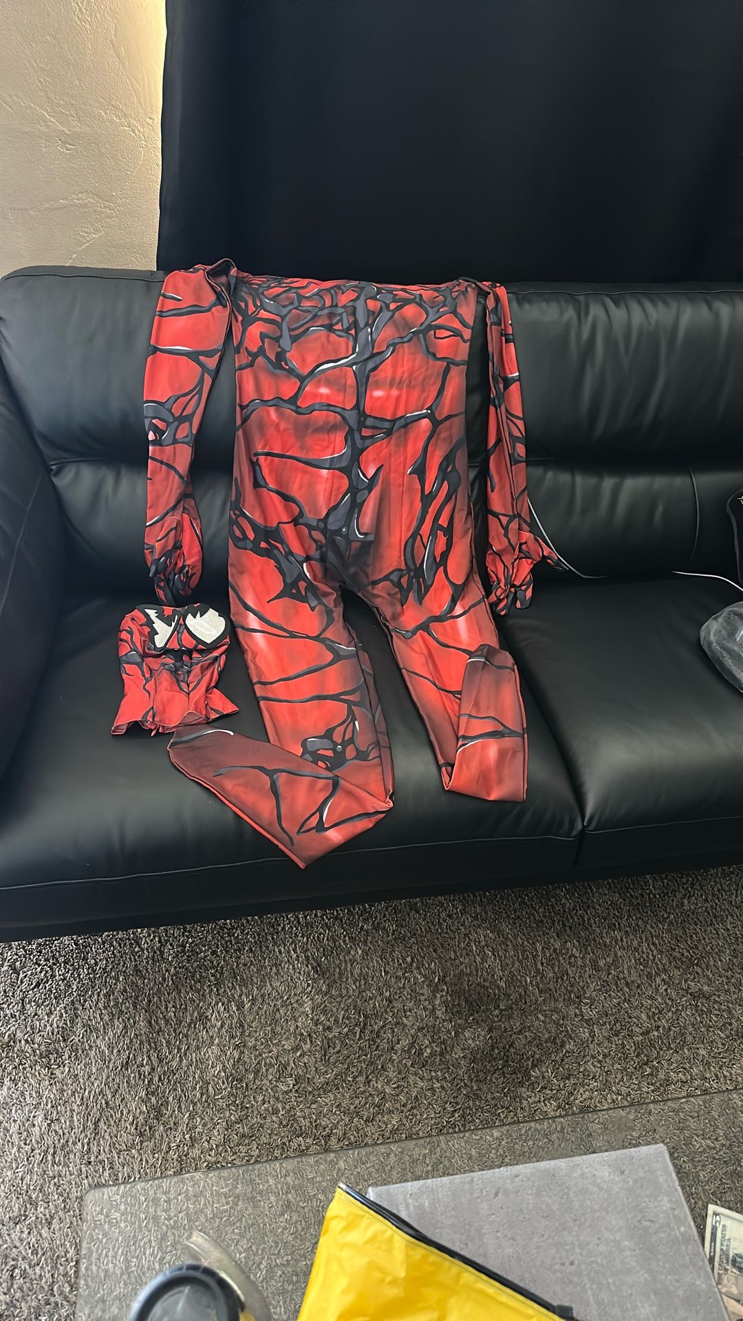 Carnage Costume Size Large 